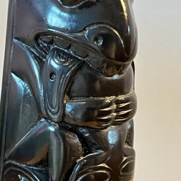 Totem Pole Carving Black Argillite ** READ** - Picture 6 of 10